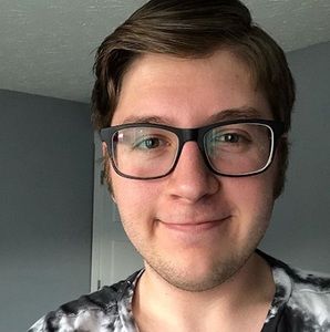 Meet your Posher, Joshua